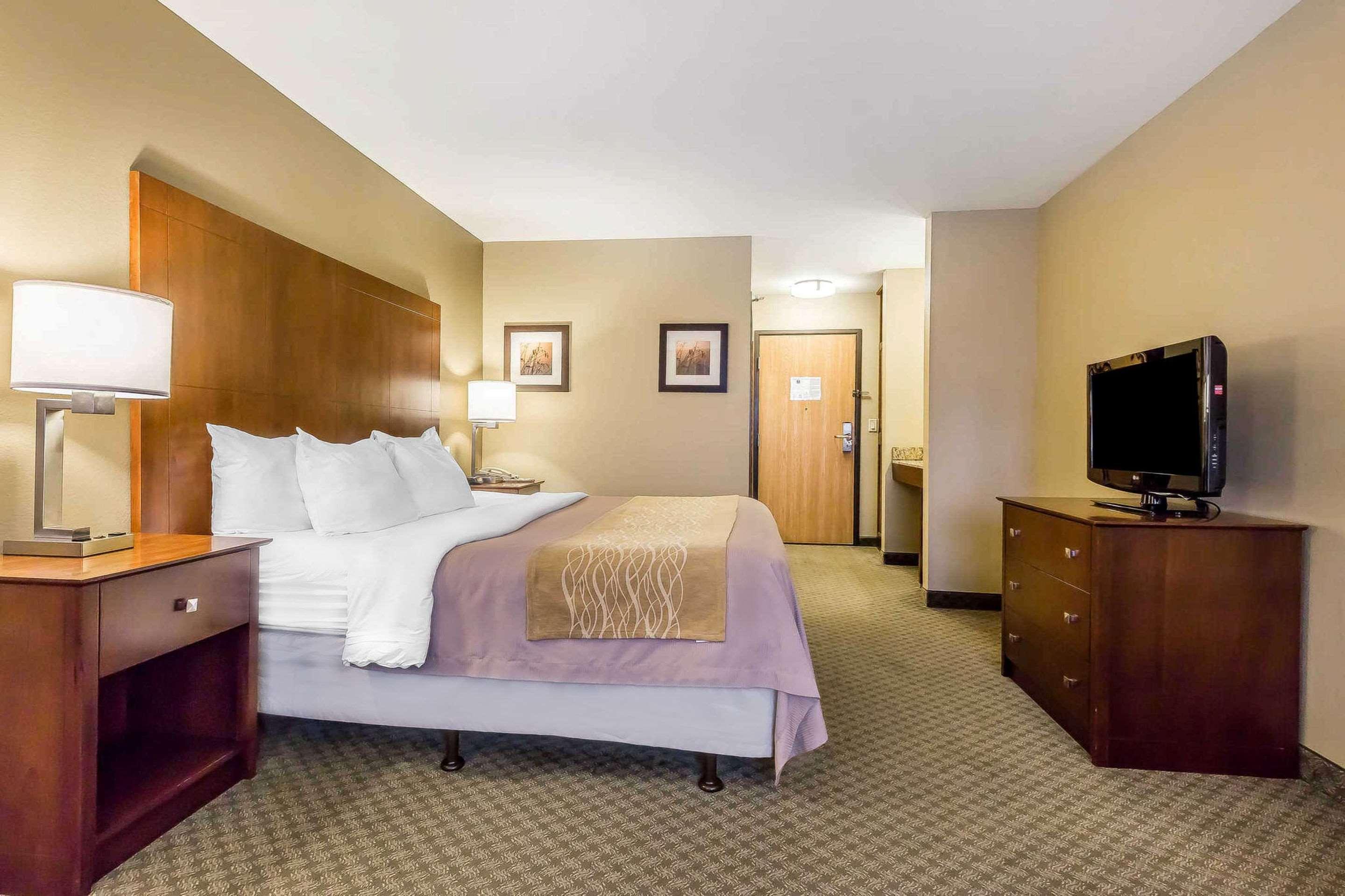 Comfort Inn & Suites East Moline Near I-80 Buitenkant foto