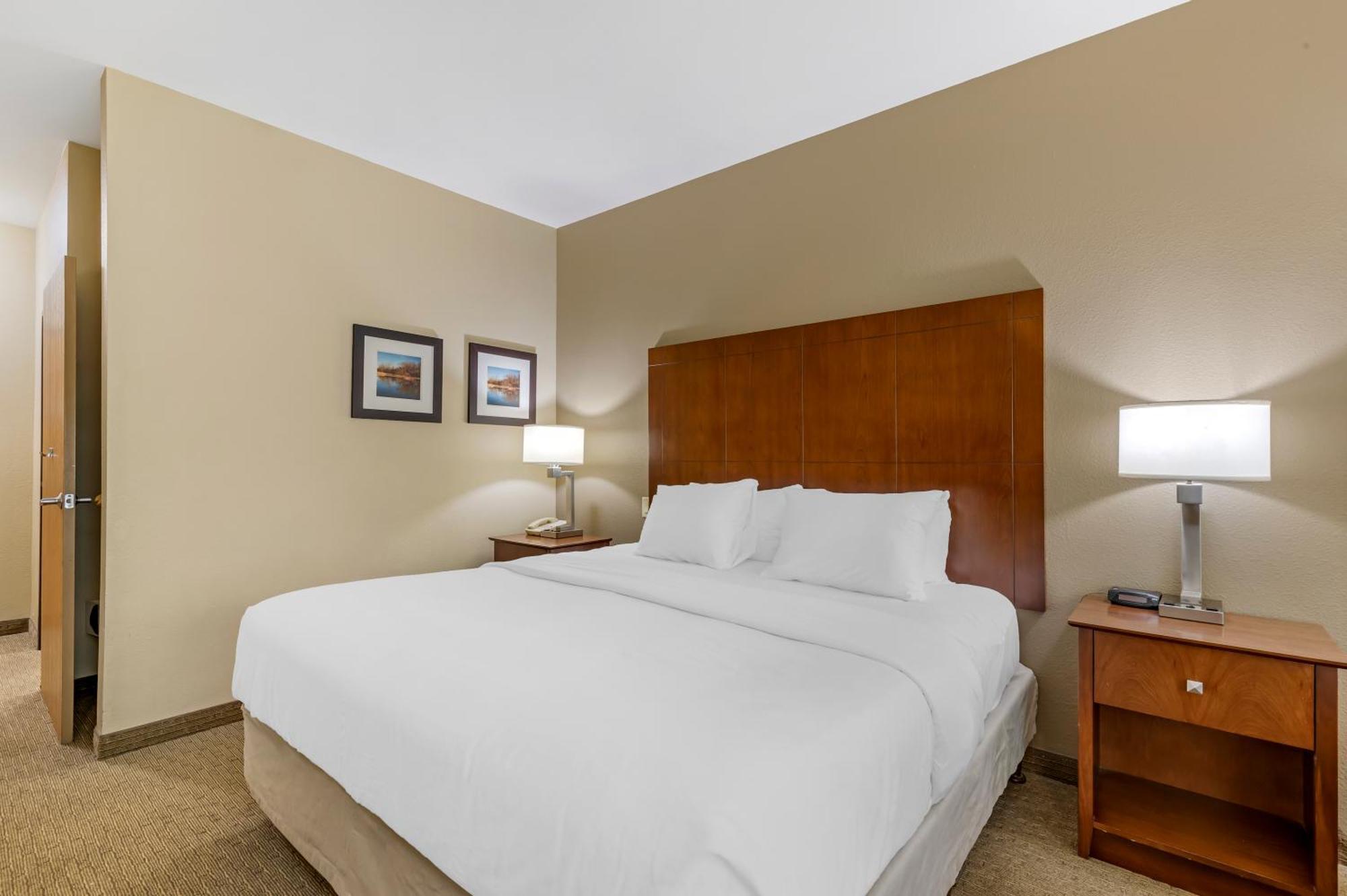 Comfort Inn & Suites East Moline Near I-80 Buitenkant foto