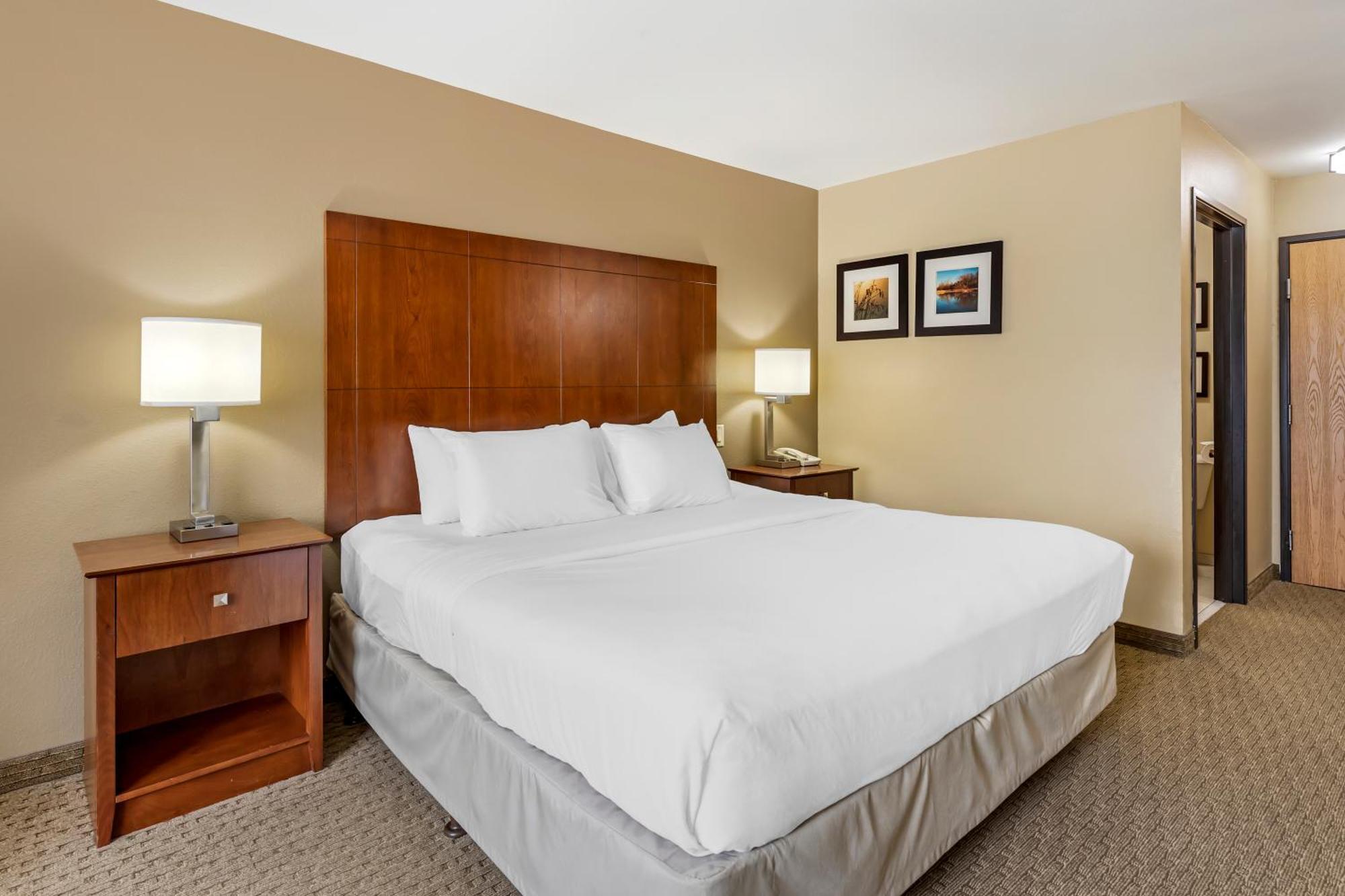 Comfort Inn & Suites East Moline Near I-80 Buitenkant foto